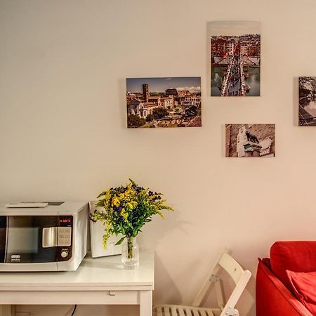 Lovely Flat In The Heart Of Trastevere روما المظهر الخارجي الصورة