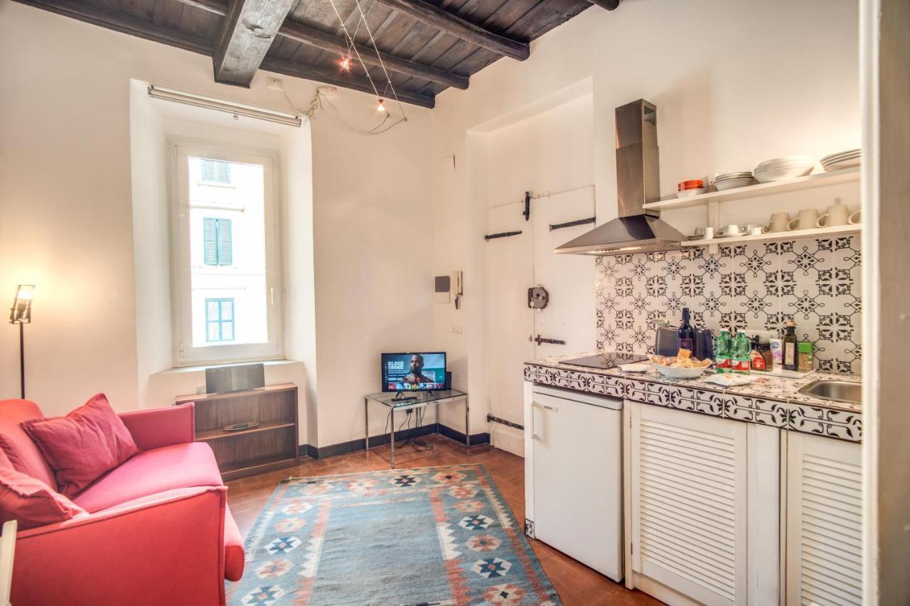 Lovely Flat In The Heart Of Trastevere روما المظهر الخارجي الصورة