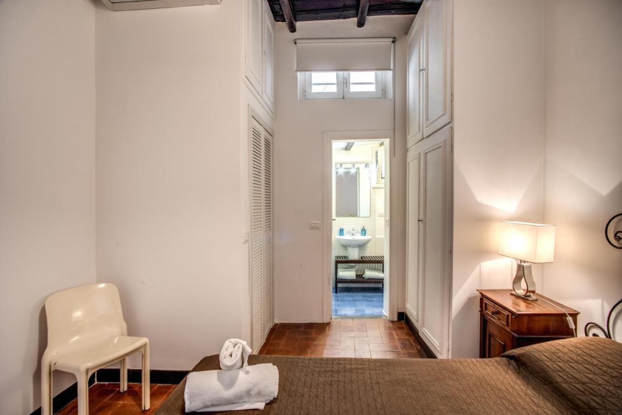 Lovely Flat In The Heart Of Trastevere روما المظهر الخارجي الصورة