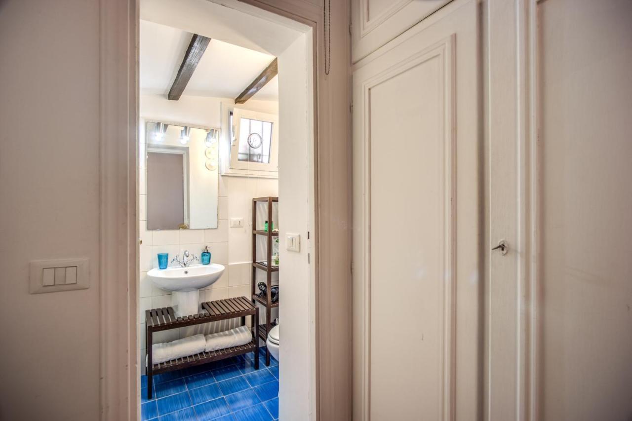 Lovely Flat In The Heart Of Trastevere روما المظهر الخارجي الصورة