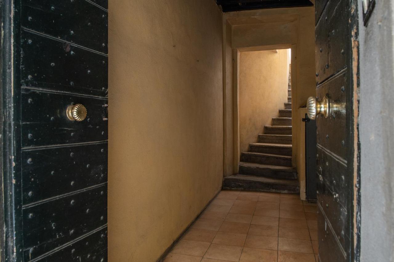 Lovely Flat In The Heart Of Trastevere روما المظهر الخارجي الصورة